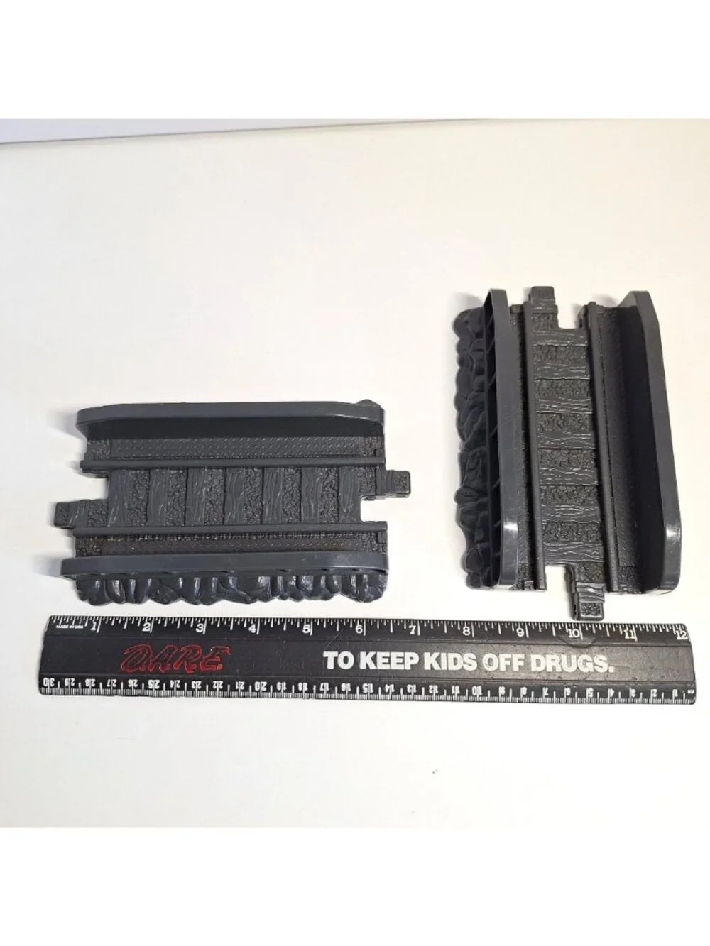GeoTrax Railroad Trestle Gray Train Track Lot Mattel 2003